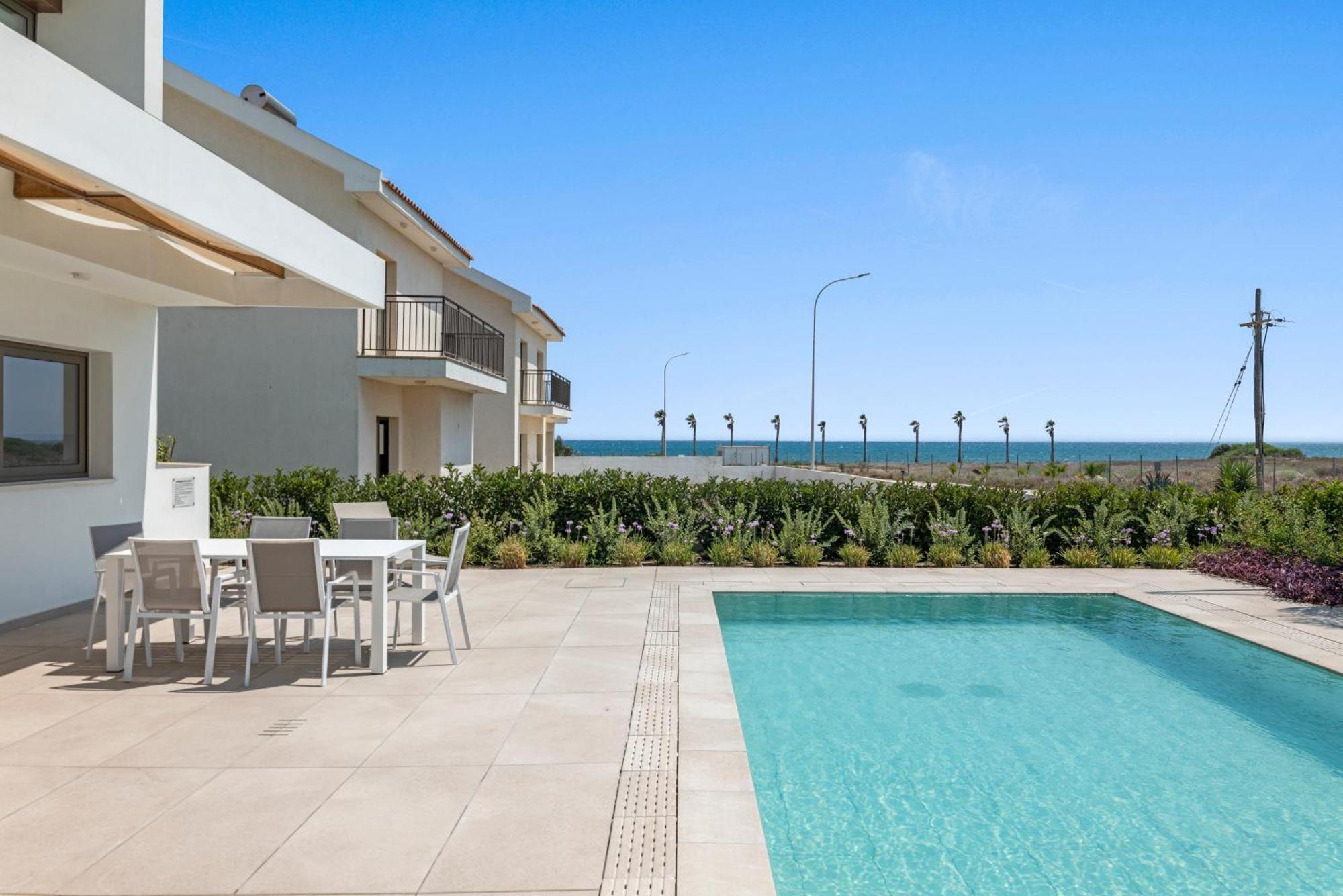 Serenity Waves Villa 16 Larnaca Dış mekan fotoğraf