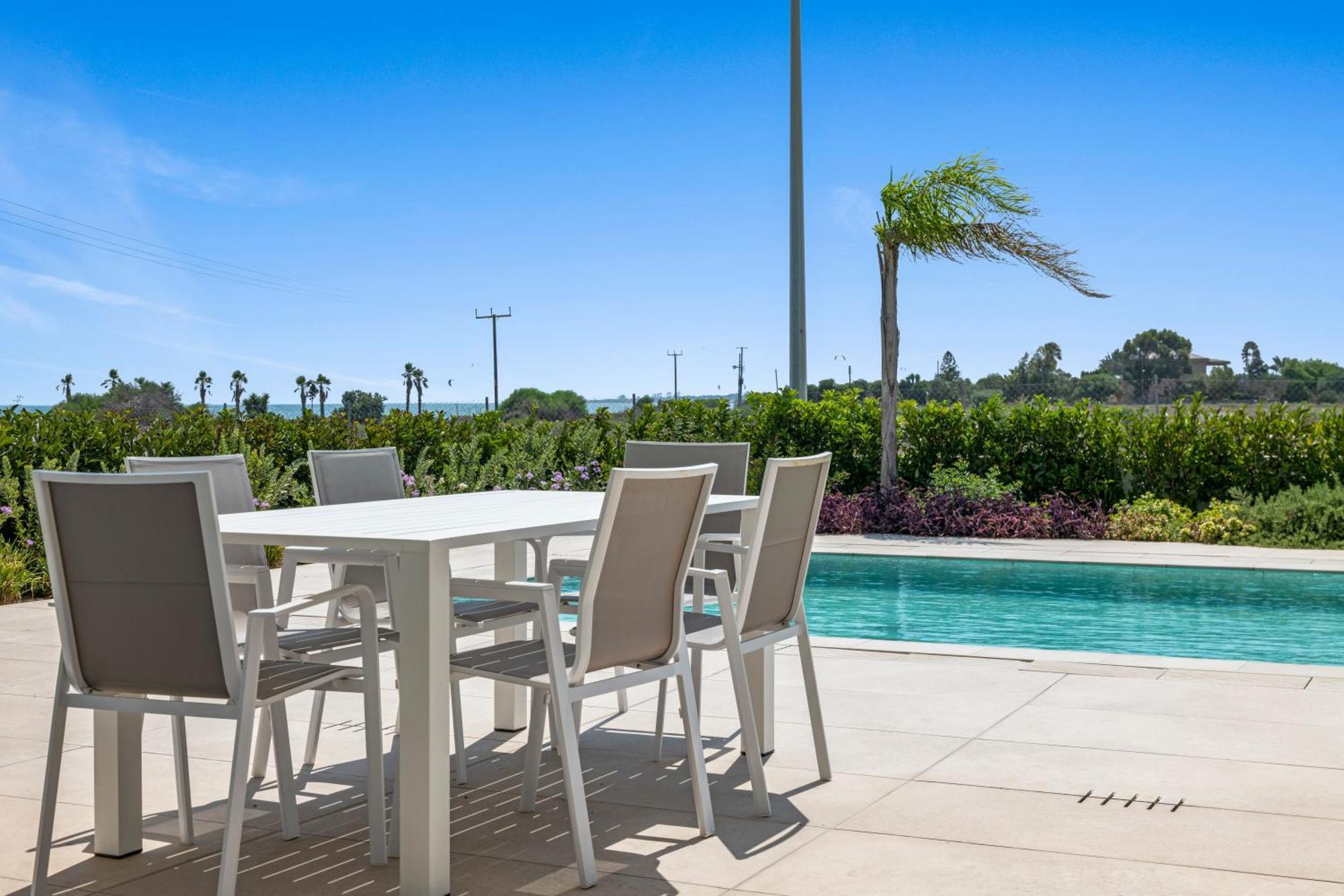 Serenity Waves Villa 16 Larnaca Dış mekan fotoğraf